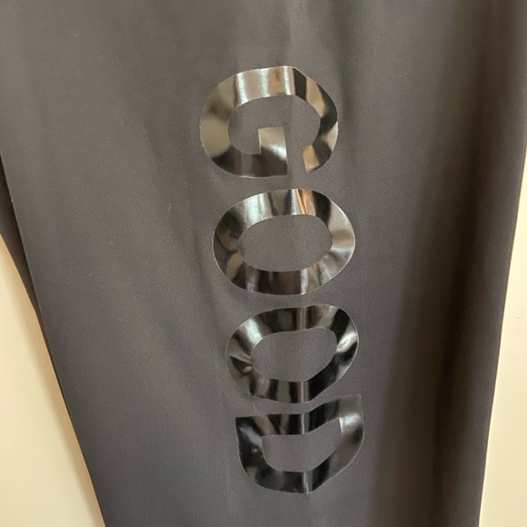 Good American “The Core Power Legging” in black - Picture 6 of 10